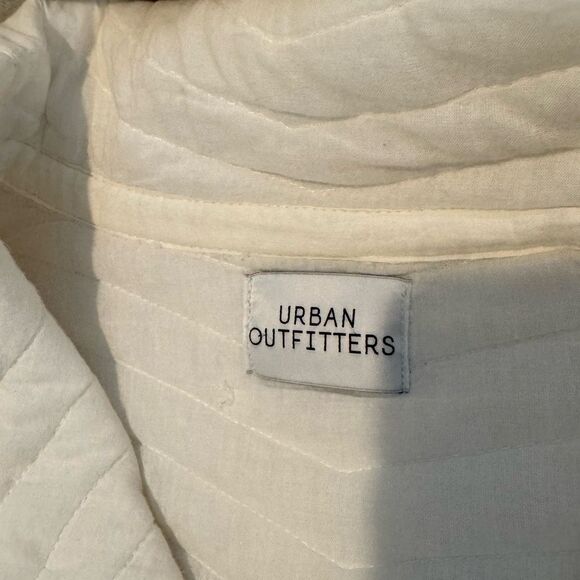 UO Quilted Canvas Cropped Jacket Cloud Puffy Comfy - Picture 7 of 7